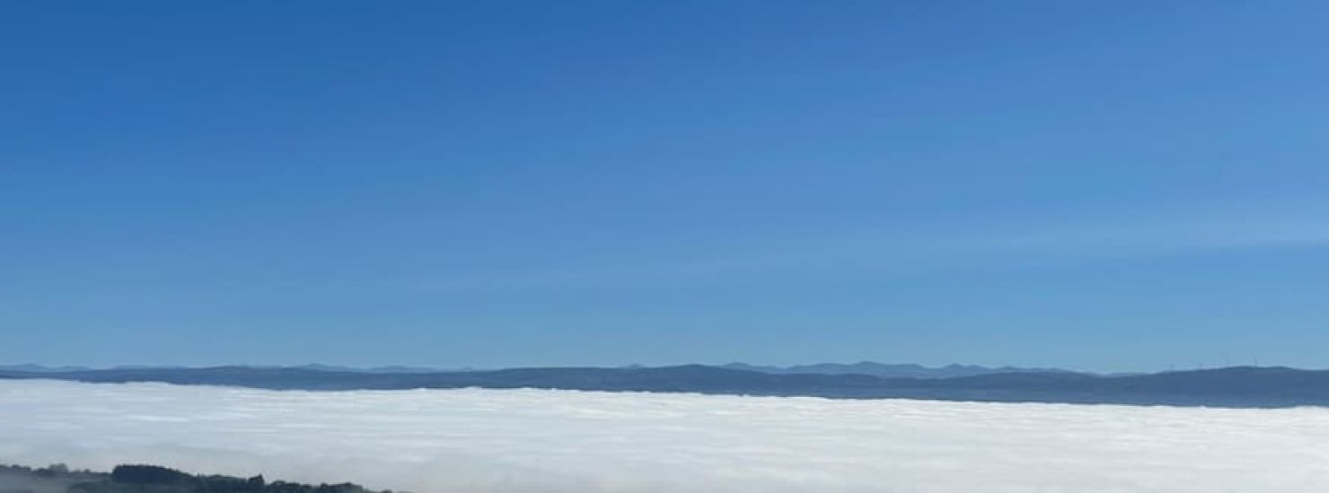 Subiendo y bajando por los Montes del Páramo Subiendo y bajando por los Montes del Páramo